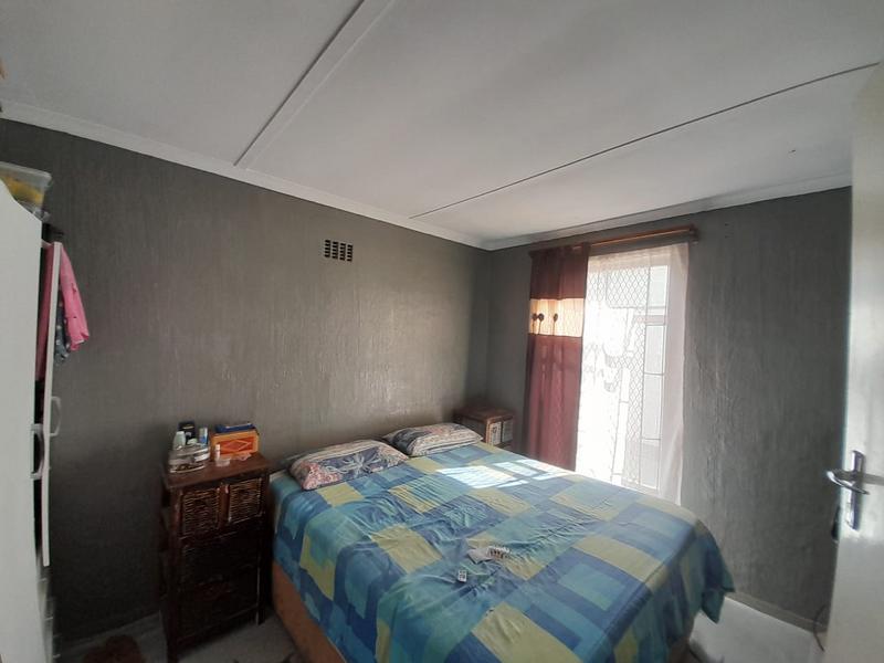2 Bedroom Property for Sale in Portlands Western Cape